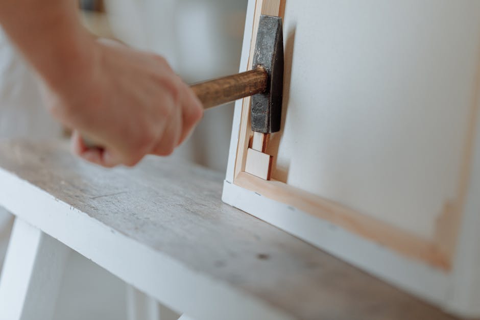 How to Create a DIY Indoor Plant Wall Art Piece